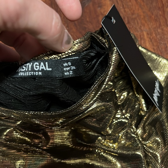 NWT NastyGal Gold metallic top - Picture 4 of 4